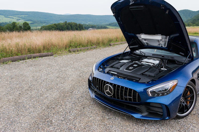 Illustration for article titled The 2018 Mercedes-AMG GT R Is An Evil Voice In Your Head That Says "Go Faster" When You Really Shouldn't